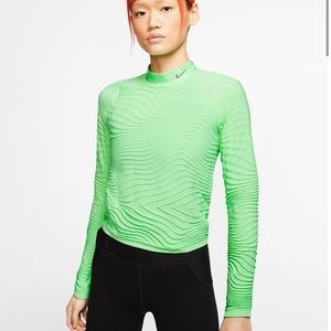 Nike Women’s City Ready Running Top